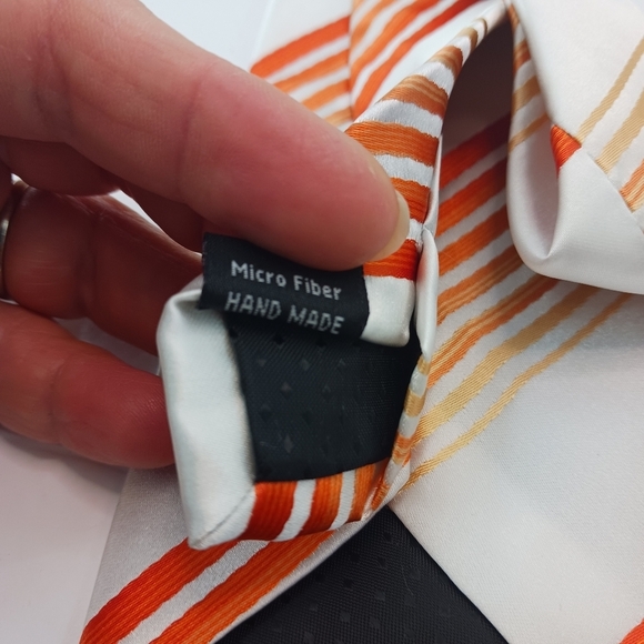 Berlioni Italy Striped Mens Tie & Pocket Square Orange White Set Microfiber 60” - Picture 8 of 10